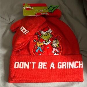 Dr. Seuss Red Grinch Holiday Set